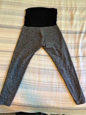 Beyond the Bump Gray Maternity Leggings